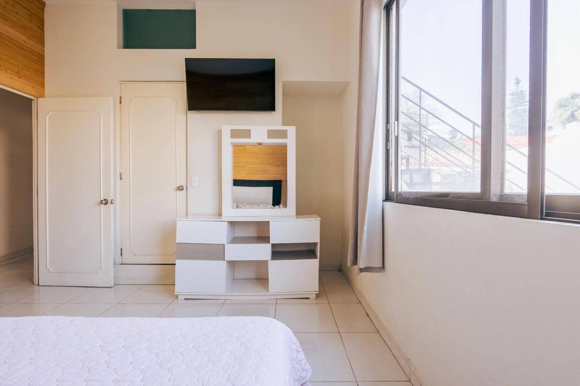 Loft Arte Y Diseno Alberca Climatizada, Amenidades Y Lujo, Terraza Privada Con Asador De Carbon, Cuernavaca Somos Los Unicos Que Te Ofrecemos Para Tu Uso Personal Y Exclusivo 2 Jacuzzis Con Agua Caliente Y Sistema De Hidromasaje Tipo Spa Eksteriør bilde